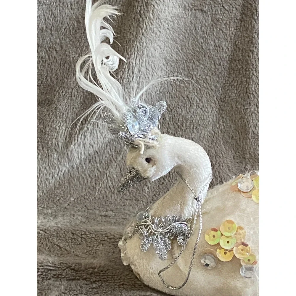 Vtg KATHERINE'S COLLECTION ~Pair of Velvet Feather Sequin Glitter Swan Ornaments